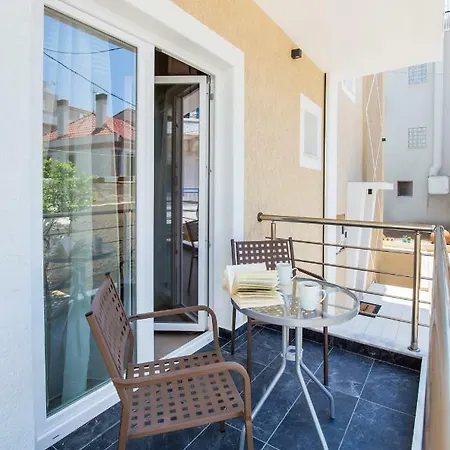 & Elisabeta * Limenaria (Thasos)