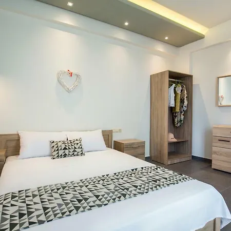 & Elisabeta * Limenaria (Thasos)