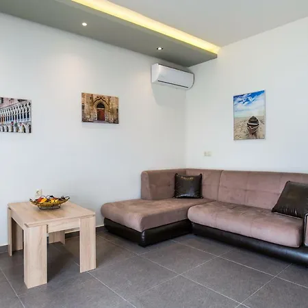 & Elisabeta Appartement