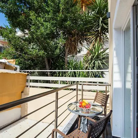 Appartement & Elisabeta *